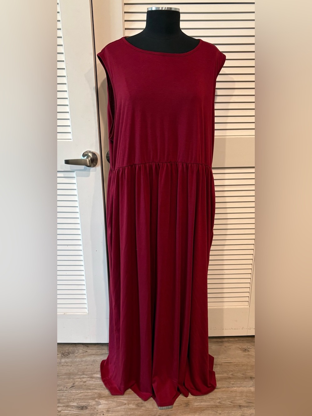 Sleeveless Maxi Dress in Deep Burgundy